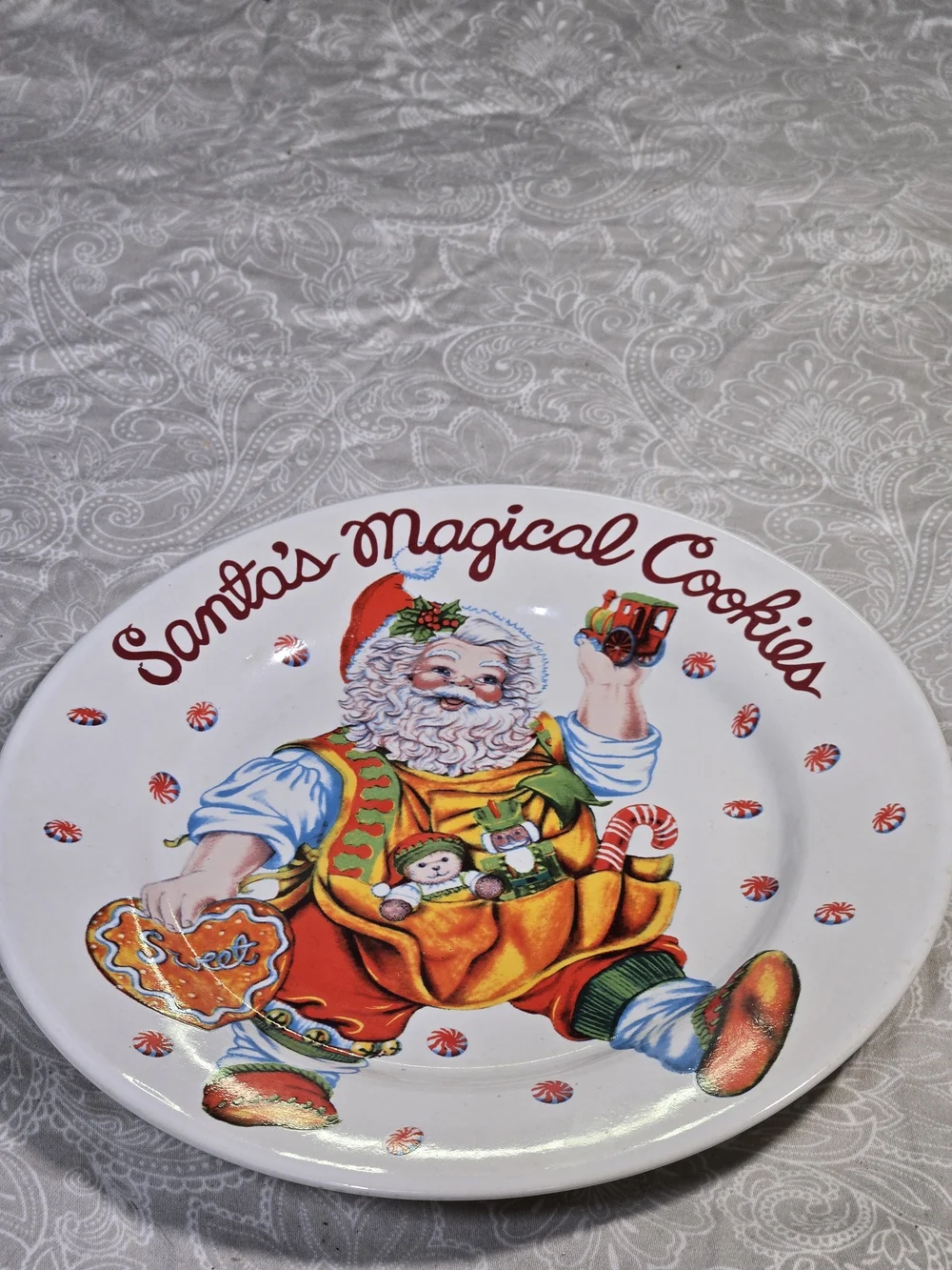 Santa's Magical Cookies Festive Ceramic Cookie Plate - White/Red